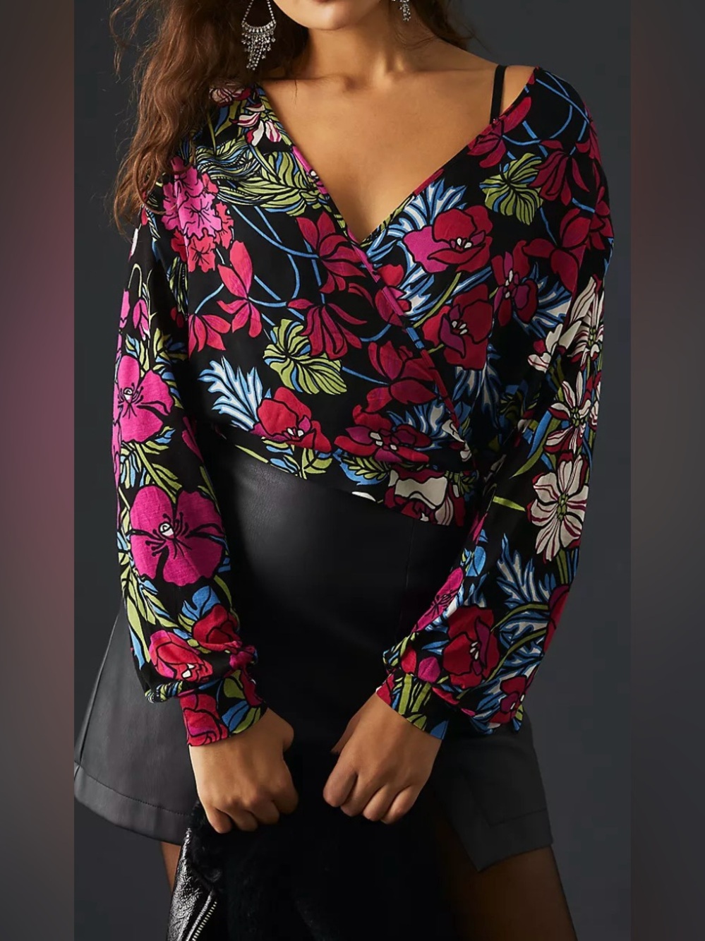 Tiny By Anthropologie Dark Multicolor Surplice Floral Blouse - Size M
